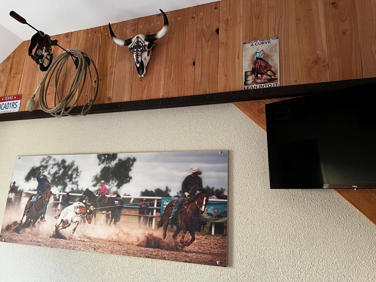 Hotel Le Ranch Brûlon Eksteriør bilde